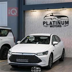 بی وای دی Qin Plus